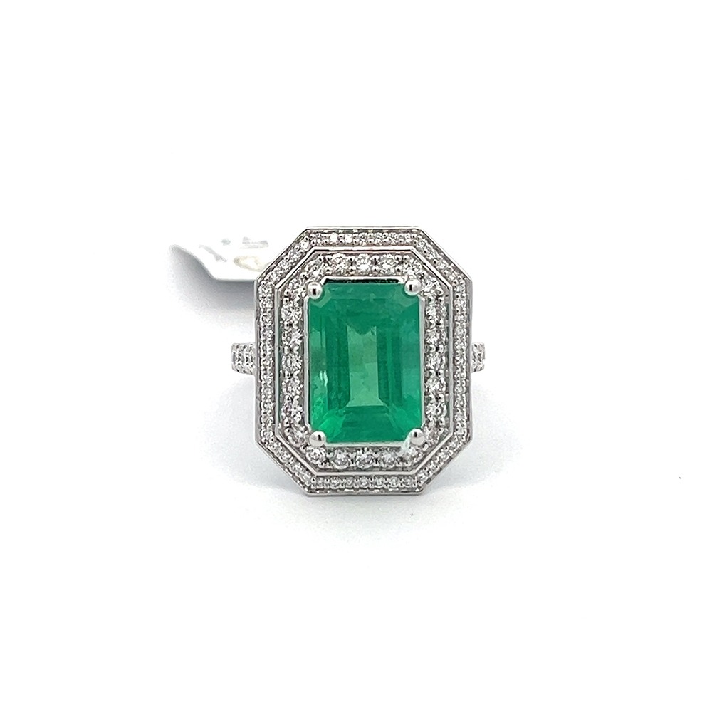 18K White Gold Emerald Emerald Ring