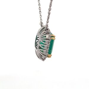 18K White Yellow Gold Pendant With Chain Emerald