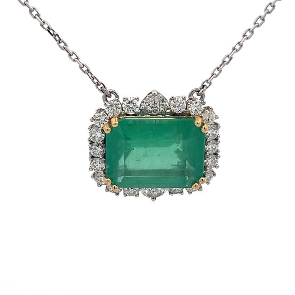 18K White Yellow Gold Pendant With Chain Emerald